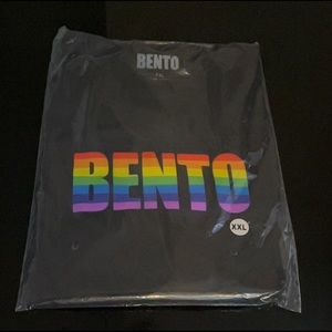 Gay pride 🏳️‍🌈 bento shirt